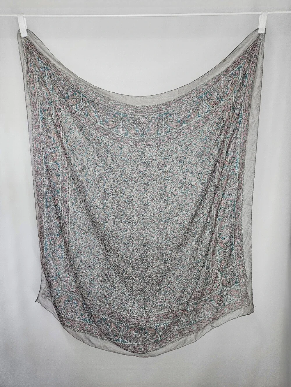 🛑SOLD🛑 Scarf 38x39